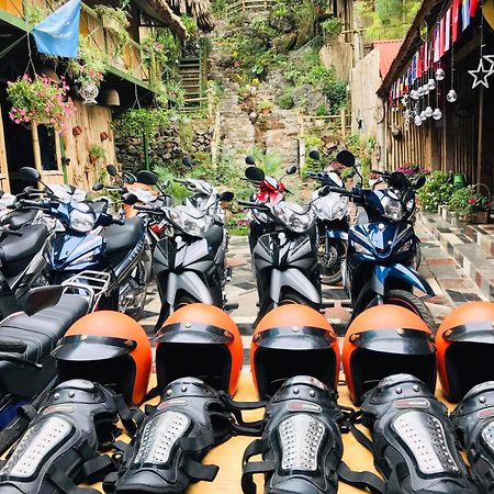 Green Hill Hostel&Tour Ha Giang Buitenkant foto