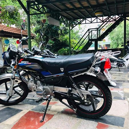 Green Hill Hostel&Tour Ha Giang Buitenkant foto
