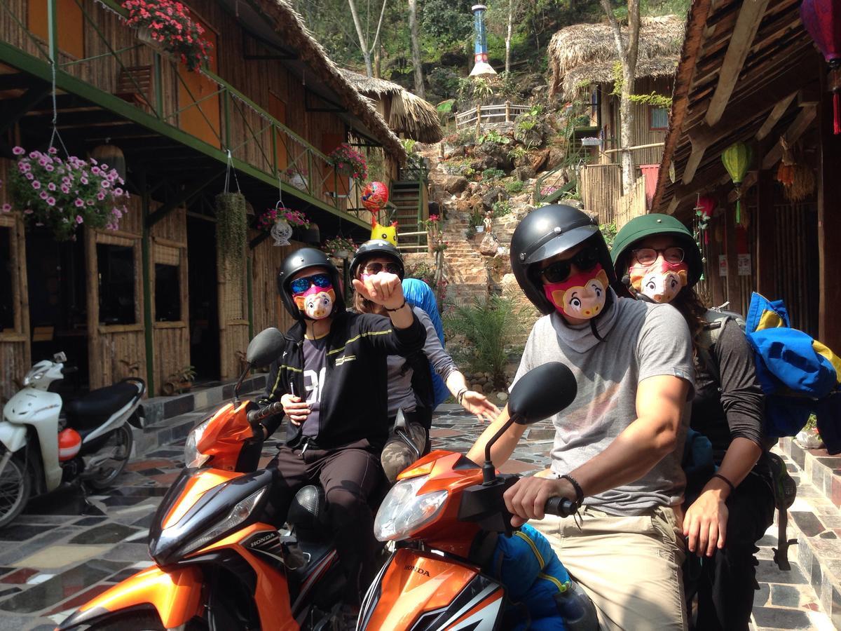 Green Hill Hostel&Tour Ha Giang Buitenkant foto