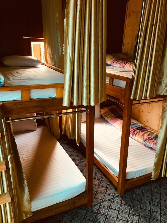 Green Hill Hostel&Tour Ha Giang Buitenkant foto